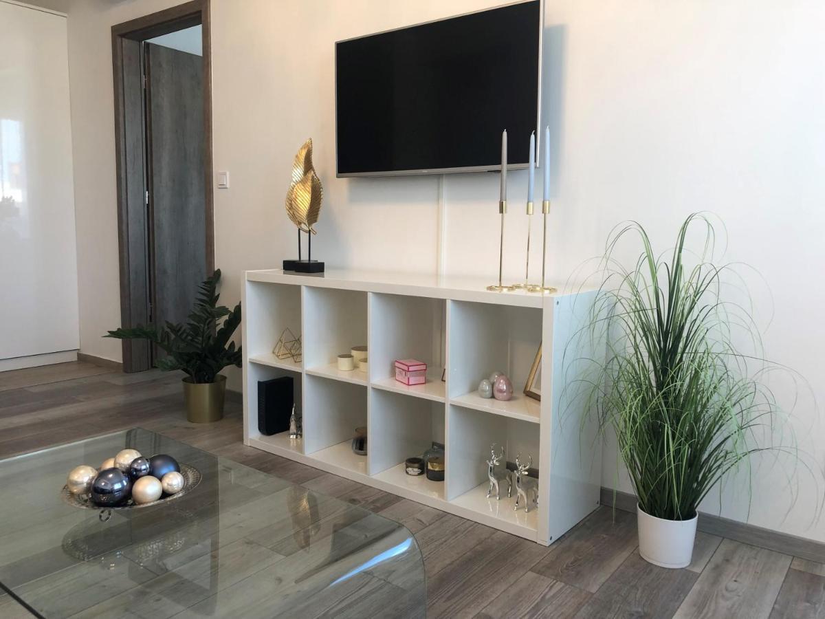 Glamour Apartman Tapolca Exteriör bild
