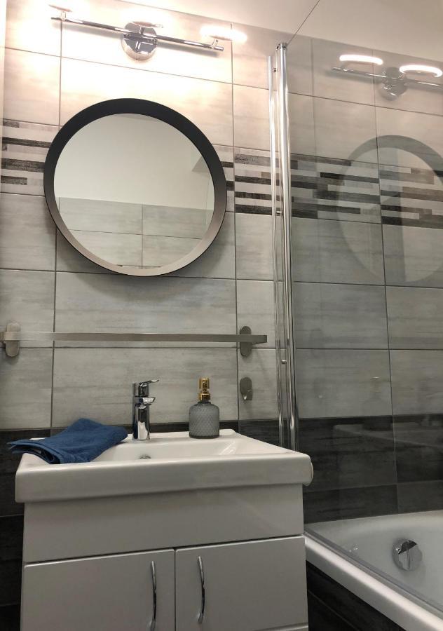Glamour Apartman Tapolca Exteriör bild